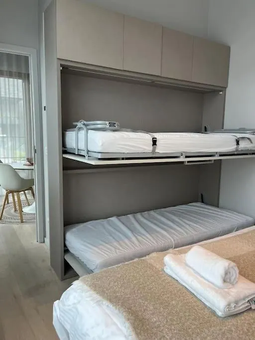 Stylish 1Br Home At Prime Location Oostende